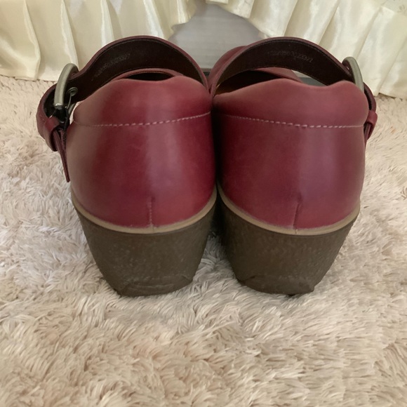 ECCO - Picture 5 of 10